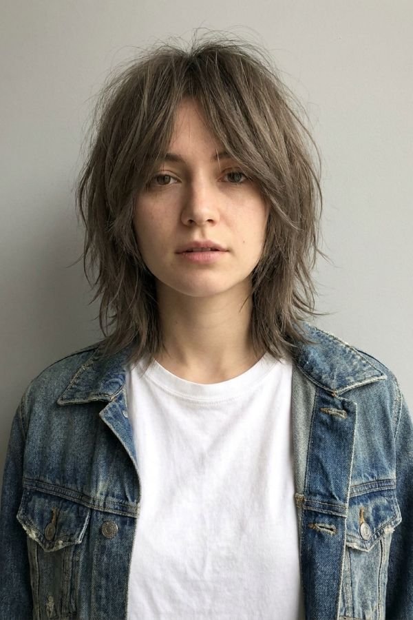 30 Trendy Medium Length Hairstyles You'll Love 16 Choppy Medium Shag