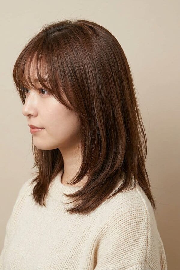25 Trendy Shoulder Length Hairstyles to Try 20 Growing Out Bob Style