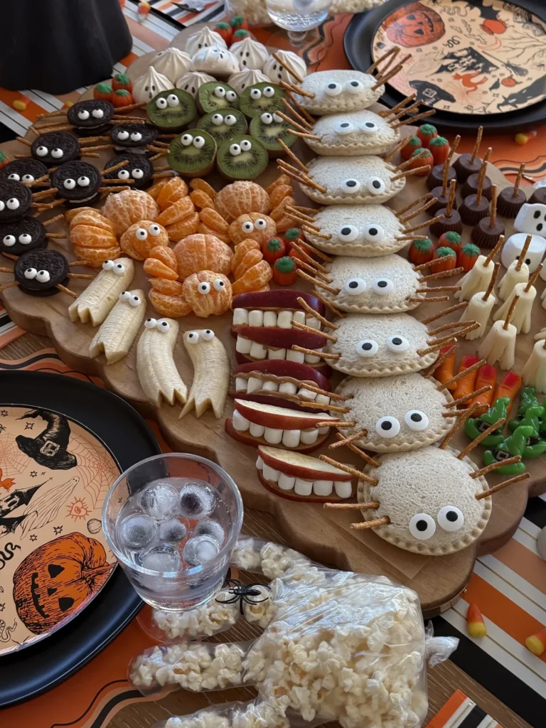 20 Halloween Party Food Ideas for a Spooky and Delicious Celebration 10 Halloween Snack Board
