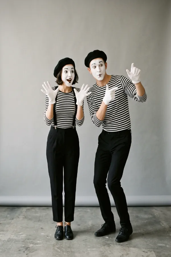 28 Creative Couples Halloween Costumes 19 silent mine duo