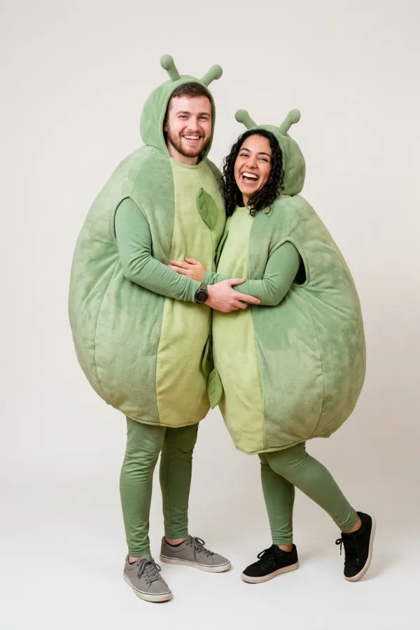 28 Creative Couples Halloween Costumes 24 two pear in pod