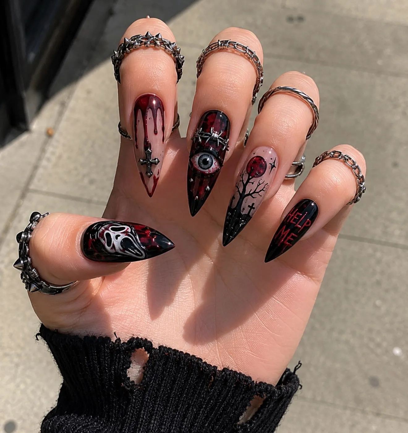 Creepy Eyeball Nail Art