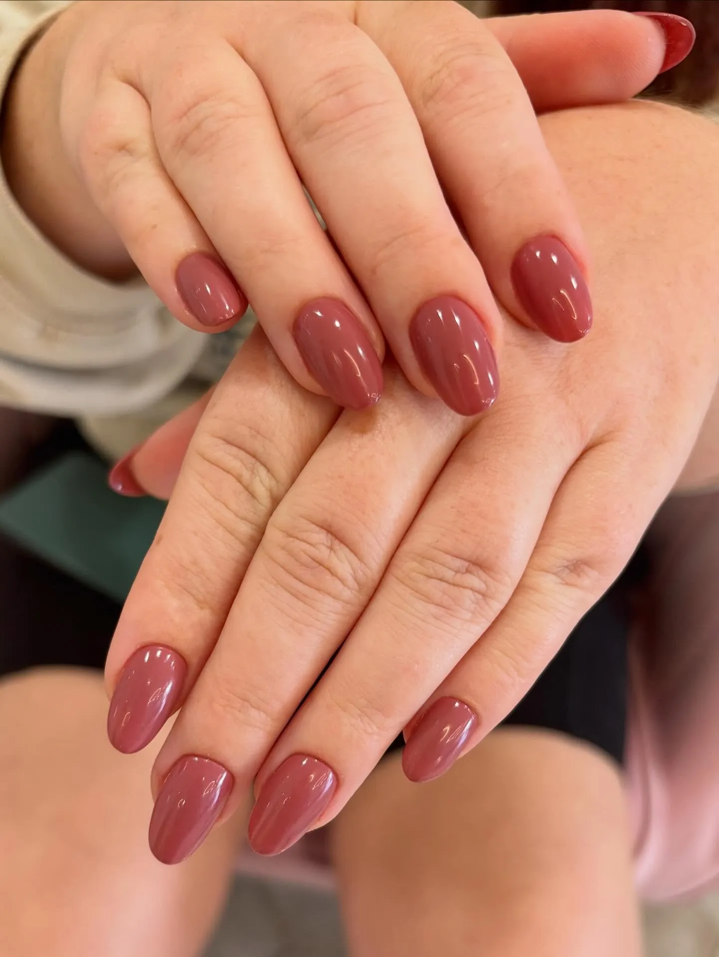 Smoky Rose Brown Nails